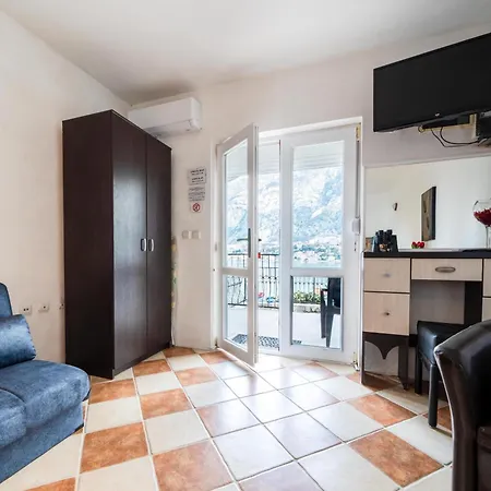 Apartments Vukovic Kotor Exterior photo
